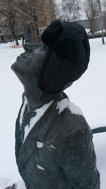 with my warming hat on G.V. Pototsky-Andrey Sakharov 2008 Bronze at Fallen Monuments Park