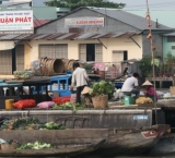 Floating market