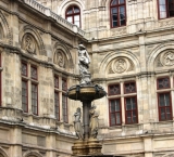 Details on Vienna opera house
