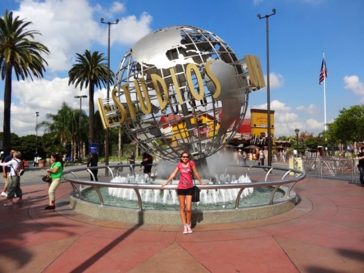 Entering Universal Studios Hollywood