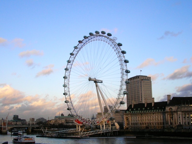 There are many interesting facts about the London Eye