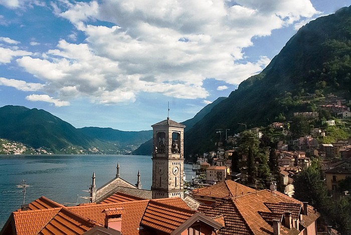 The towns around Lake Como Italy are quite compact