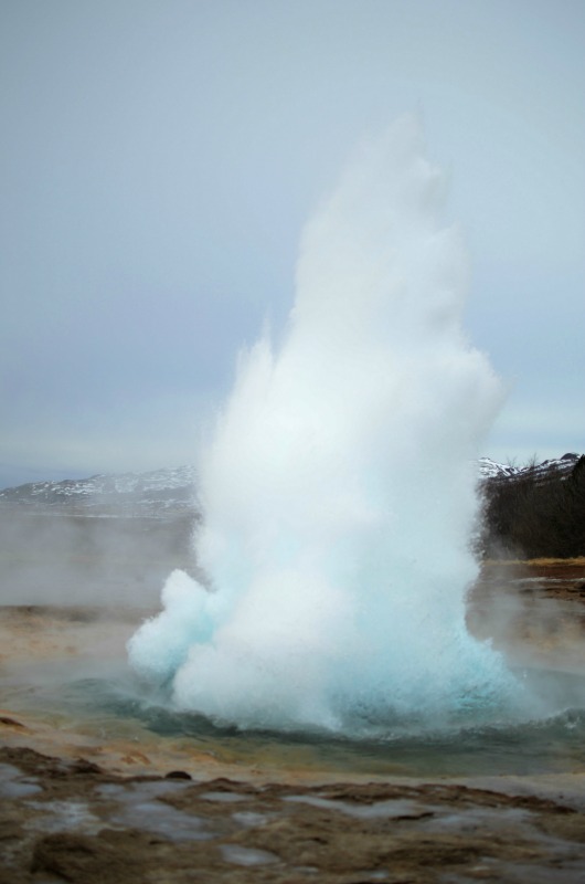 Stokkur Geysir - beginning of eruption