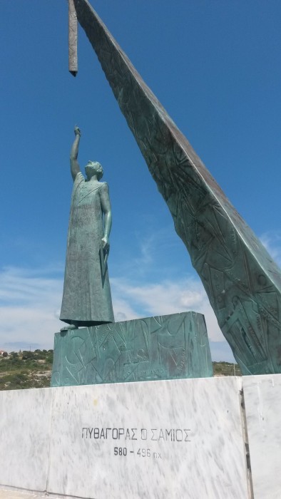 statue of the Pythagoras at the harbour.