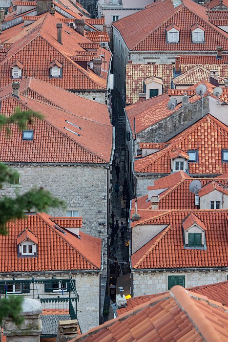 Mysterious medieval alleys