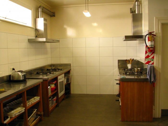 Hostels with kitchens are essentials. Or at least they make life much easier. 
